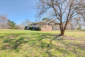 Family-friendly Georgia Vacation Home!