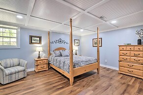 Lakefront Eatonton Home: Boat Dock + Fire Pit