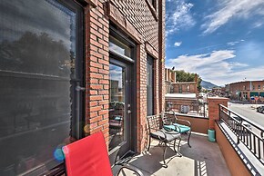 0660: Dtwn Salida Condo w/ Balcony