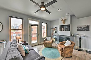 0660: Dtwn Salida Condo w/ Balcony