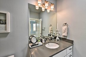 0660: Dtwn Salida Condo w/ Balcony