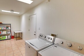 Bright Tucson Home w/ Patio By Rillito River Path!
