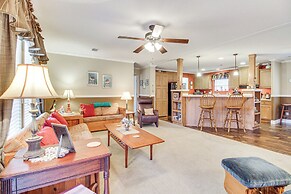 Wfh-friendly: Rural & Secluded Gem in Claxton!