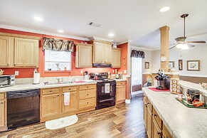 Wfh-friendly: Rural & Secluded Gem in Claxton!