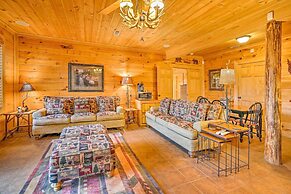 Lake Hartwell Lodge w/ Dock, Theater + Hot Tub!