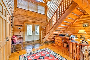 Lake Hartwell Lodge w/ Dock, Theater + Hot Tub!