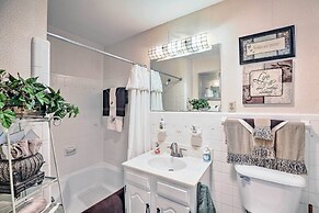 Nashville Apt w/ Patio, 3 Mi to Grand Ole Opry