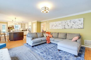 Spacious Stockbridge Manor: Pool Table, 2 Kitchens