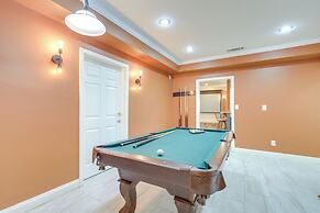 Spacious Stockbridge Manor: Pool Table, 2 Kitchens