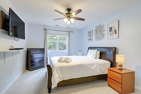 Spacious Stockbridge Manor: Pool Table, 2 Kitchens