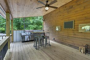 Elegant Creekside Cabin w/ Hot Tub, Views & More!