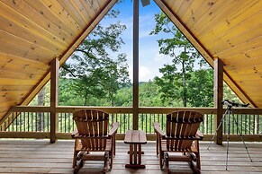 Creekside Cabin w/ Hot Tub, Mtn Views & More!
