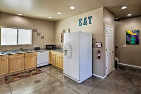 Tucson Home w/ Wraparound Balcony, Walk to U of A!