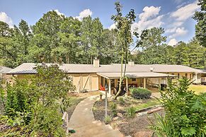 Mcdonough Getaway w/ Private Lake on 24 Acres