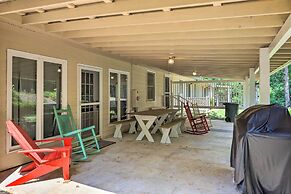 Mcdonough Getaway w/ Private Lake on 24 Acres