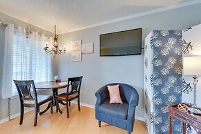 Breezy Tybee Island Condo - 100 Yards From Beach!