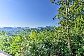 Hiawassee Home w/ Views < 1 Mi to Lake Chatuge