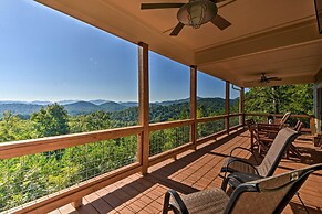 Hiawassee Home w/ Views < 1 Mi to Lake Chatuge