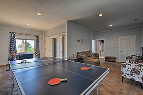 Hiawassee Home w/ Views < 1 Mi to Lake Chatuge