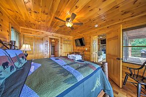 Unique Mineral Bluff Home With Mountain Views!