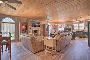 Charming Escape w/ Fire Pit in Summerville!