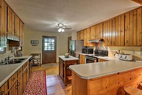 Lakefront Milledgeville Cabin: Private Dock, Porch