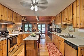 Lakefront Milledgeville Cabin: Private Dock, Porch