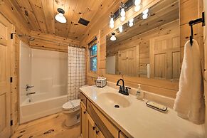 Blue Ridge Hideaway w/ Fire Pit & Mtn Views!