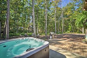Stunning Cabin Getaway w/ Private Hot Tub!