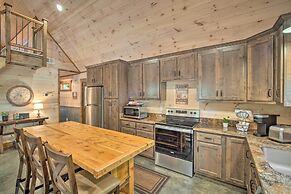 Stunning Cabin Getaway w/ Private Hot Tub!