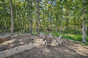 Stunning Cabin Getaway w/ Private Hot Tub!