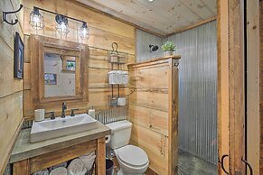 Stunning Cabin Getaway w/ Private Hot Tub!