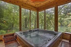 Cherry Lake Lodge w/ Hot Tub, Fire Pit & Game Room