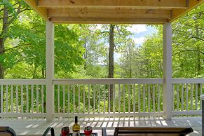 Blue Ridge Getaway w/ Hot Tub & Seasonal View!