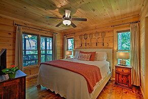 A Sunset Dream' - Upscale Blue Ridge Cabin!