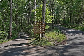 A Sunset Dream' - Upscale Blue Ridge Cabin!