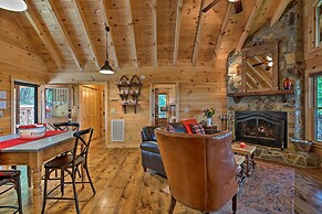 A Sunset Dream' - Upscale Blue Ridge Cabin!