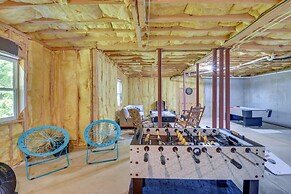 Lakemont Retreat: Game Room, Hot Tub, & Mtn Views!