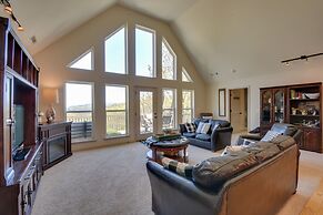Lakemont Retreat: Game Room, Hot Tub, & Mtn Views!