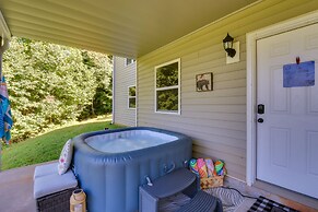 Lakemont Retreat: Game Room, Hot Tub, & Mtn Views!