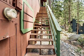 4 Mi to Beach: Lake Tahoe Mountain Retreat!