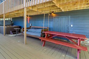 Luxe Fightingtown Creek Cabin: 2 King Suites & Spa