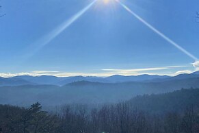 Luxury Mountain Cabin - Panoramic Mountain Views