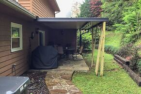 Sky Valley Retreat w/ Resort Amenities & Views!