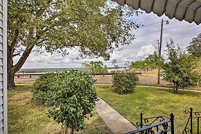 Charming Cottage w/ Mississippi River Views!