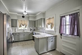 Charming Cottage w/ Mississippi River Views!