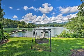 Lakefront Hiawassee Home w/ Boat Dock & Hot Tub!