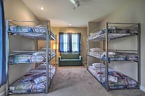 Spacious Elko Home - 6 Mi to Georgia Fairgrounds!