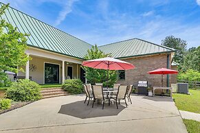 Spacious Elko Home - 6 Mi to Georgia Fairgrounds!