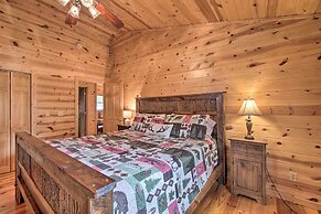 Cozy Blue Ridge Cabin w/ Sauna & Trail Access!